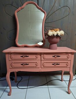 aufgearbeitete Biedermeier-Kommode mit Spiegel - Grabenstätt