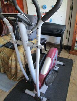 Christopeit Crosstrainer CS 5, Rot, 99255 - Bad Salzuflen