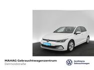 VW Golf, 1.5 TSI VIII LIFE, Jahr 2023 - München