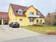 Attraktive Kapitalanlage: Freistehendes Zweifamilienhaus in ruhiger Lage von Seubersdorf - Seubersdorf (Oberpfalz)