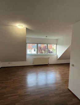 1-Raum-Whg. am Stadtrand von Jena im Dachgeschoß in Jena-Cospeda - Jena