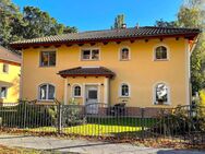 Mediterrane Dachgeschosswohnung mit 4 Zimmern und gehobener Ausstattung in guter Lage von Zeuthen - Zeuthen