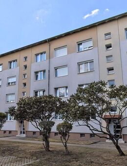 Schicke große 3-Raum Ferienwohnung mit Balkon möbliert in Zwenkau nähe See zu verkaufen. - Zwenkau