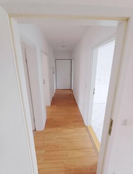 Moderne 3-Zimmer-Wohnung in Dessau-Roßlau - Dessau-Roßlau