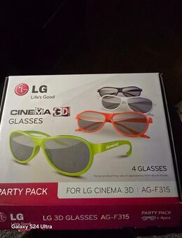 1x Party Pack mit 4 passiven Cinema 3D Polfilterbrillen FPR passiv TV-Herstellern - Grafschaft