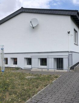 Kernsaniertes, freistehendes EFH mit ausgebautem Ug, - Montabaur