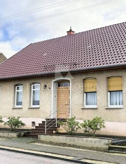 Einfamilienhaus mit Hof, Rasen und kleiner Scheune! - Rohrberg (Sachsen-Anhalt)