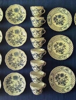 Rarität ! Porzellan Meissen, Zwiebelmuster, 27 Teile von ca. 1905. - Essen