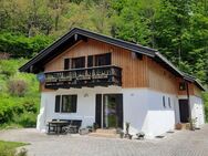 Aschau im Chiemgau: Einfamilienwohnhaus in ruhiger naturnaher Lage im Außenbereich - Aschau (Chiemgau)