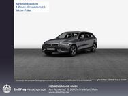 Volvo V60, B4 Momentum-Pro, Jahr 2021 - Frankfurt (Main)