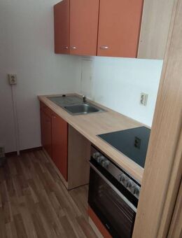 Wunderschöne 2 Raum Wohnung mit Einbauküche !!! - Blankenburg (Harz)