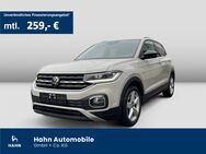 VW T-Cross, 1.0 TSI Style, Jahr 2022 - Böblingen