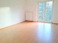!! 2-Zimmer-Wohnung in gepflegtem Mehrfamilienhaus mit Westbalkon !! - Chemnitz