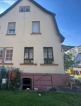*** Sie suchen das 1-2- FH mit Ausbaupotential in zentraler Lage** - Langenselbold
