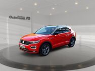 VW T-Roc, 1.5 TSI Sport R-Line 18, Jahr 2021 - Wolfhagen