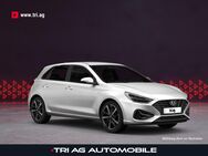 Hyundai i30, 1.5 T-GDI Advantage Hybrid Atlas White Uni, Jahr 2022 - Kippenheim