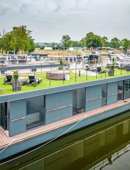 LUXUS Hausboot - 3 Etagen - 100m² Wohnen + 120 m² SONNENTERRASSE - Kamin, Kino, komplett individuell - Berlin
