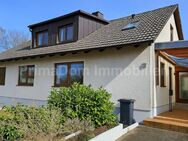 Idylle trifft Wohnkomfort - Einzigartiges Haus am Weiher mit Blick ins Grüne in Eckental - Eckental