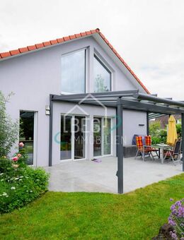 Lichtdurchflutetes KfW-70-Effizienzhaus mit Atelier-Charme - Ideal zum Wohnen & Arbeiten - Ilshofen