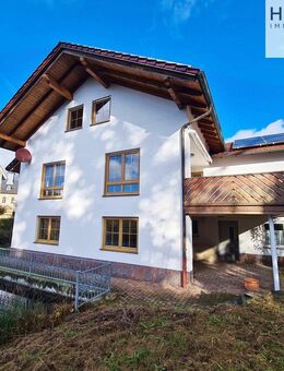 Moderne Wohn-Oase nahe Bebra - drei Etagen voller Möglichkeiten mit Garten und eigenem See - Bebra