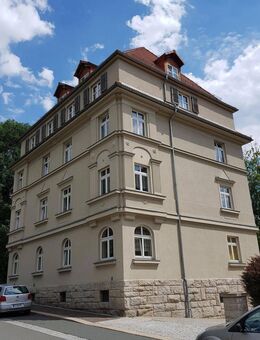Sehr schöne 2-Raum Wohnung mit Lift und Einbauküche - Mylau Zentrum