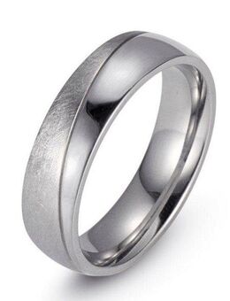Firetti Trauring Schmuck Geschenk "LIEBE" mit Vertiefung, ca. 7,0mm breit