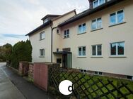 2-Zimmer-Dachgeschosswohnung mit Bühne in ruhiger Lage von Sillenbuch - Stuttgart