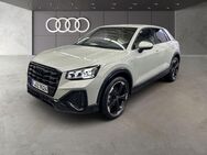 Audi Q2, S line 35 TDI, Jahr 2024 - Frankfurt (Main)