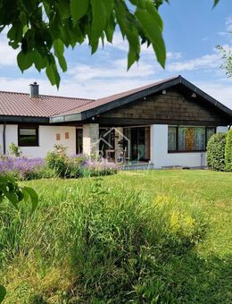 Stilvolles Wohnen mit Wohlfühlfaktor - und exklusivem Wellnessbereich - Michelbach (Bilz)