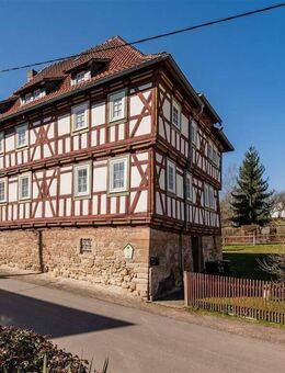Historisches Gebäude " Das Amt" aus dem 17. Jahrhundert - Waltershausen