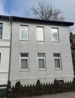Doppelhaushälfte mit Garage auf 298 m² Eigenland in 21079, Hamburg-Harburg - Hamburg