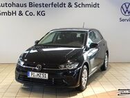 VW Polo, 1.0 TSI Life, Jahr 2024 - Wedel