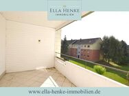 Traumhafte Aussicht aus dem Wohnzimmer: Helle 4-Zimmer-Wohnung mit Balkon + 2 Garagen... - Wolfenbüttel
