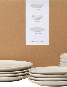 Broste Copenhagen Geschirr-Set Nordic Vanilla, inklusive Geschirrtuch Set (13-tlg), 4 Personen, Keramik, Beliebte Geschirr Sets Exclusiv mit Geschenk