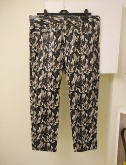 Lederhose im Camouflage Lock - Cottbus