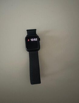 Apple Watch SE 2024 44mm - Berlin Charlottenburg-Wilmersdorf