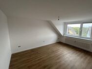 Erstbezug nach Sanierung - 3 Zimmer Wohnung - Bergisch Gladbach