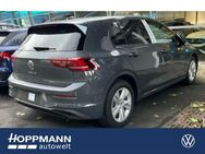 VW Golf, 1.5 TSI Life 116, Jahr 2022 - Herborn (Hessen)