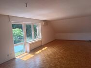 Stilvolle, große Wohnung in Dreifamilienhaus - Willich
