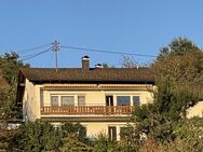 Sanierungsbedürftiges Einfamilienhaus in toller Hanglage mit herrlichem Ausblick - Küssaberg