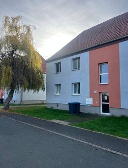 3-Raum Wohnung mit Balkon in Greppin zu vermieten - Bitterfeld-Wolfen