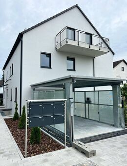 Mit KfW-Förderung i. H. v. € 26.500,-- - 2-Zimmer-Wohnung mit Terrasse - Regensburg