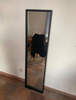 Spiegel in schwarz - Lotte