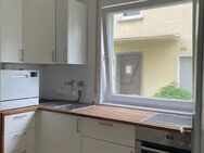 Ettlingen-Zentrumsnah: Renoviertes Studio mit voll ausgestatteter Küche und Balkon - Ettlingen