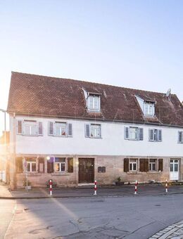 Historisches Zweifamilienhaus in gefragter Lage zur Eigennutzung und Vermietung - Erlangen