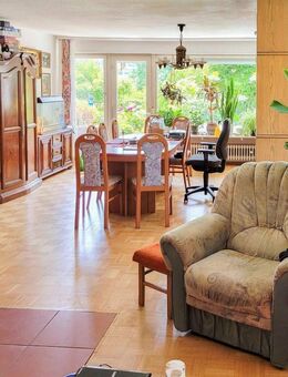 Für Familien: MFH mit 3 Einheiten und Wertsteigerungspotenzial in Obersulm-Sülzbach - Obersulm