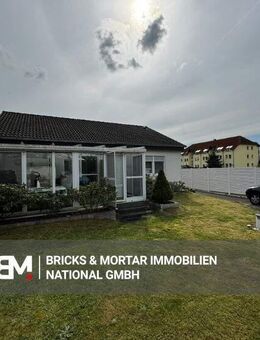 Wohnglück auf einer Ebene - charmanter Bungalow mit Wintergarten & Gartenidylle - Bitterfeld-Wolfen