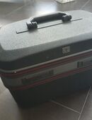 Kosmetikkoffer/Beauty Case von CTC Hartschale abschliessbar , mit Spiegel und 2.Schlüsseln Grau **Anschauen** in 50859