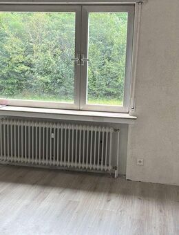 Attraktive 4-Zimmer-Wohnung mit Terrasse und Stellplatz – ab 01.11.2025 frei - Sulzbach (Saar)