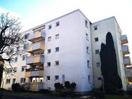 Kzfr. beziehbare, renov.bedürftige 3-Zi.-EG-Whg. mit SW-Balkon und eigenem Kfz-Stellplatz - Kressbronn (Bodensee)